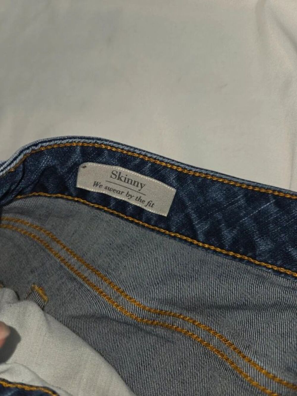 Torrid Skinny Ankle Jeans Distressed Medium Wash Stretch Size 3 / 3X 22 - Picture 5 of 8